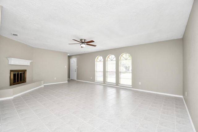 14235 Bella Drive, Cypress, TX 77429