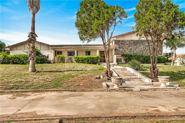1213 W Loop 374 Loop, Mission, TX 78572