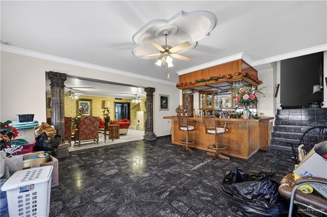 1213 W Loop 374 Loop, Mission, TX 78572