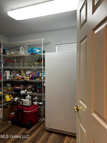 52 Falcon Drive, Picayune, MS 39466
