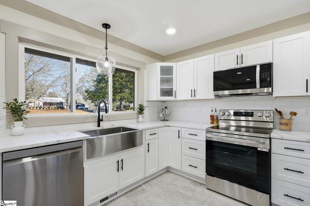 227 Belton Drive, Williamston, SC 29697