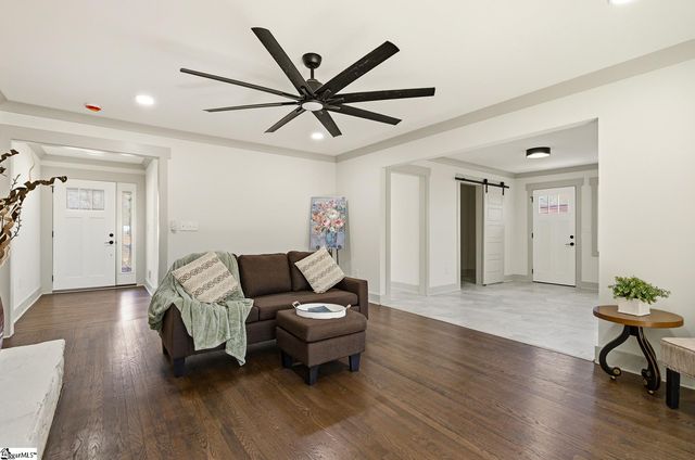 227 Belton Drive, Williamston, SC 29697