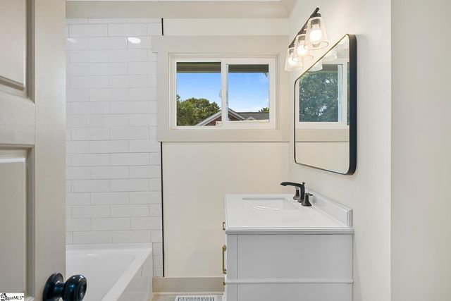 227 Belton Drive, Williamston, SC 29697