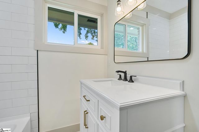 227 Belton Drive, Williamston, SC 29697