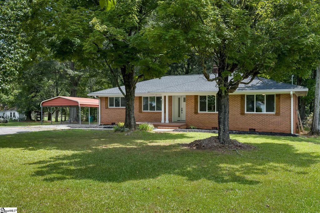 227 Belton Drive, Williamston, SC 29697