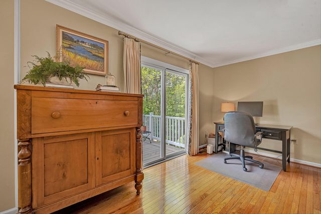 6640 Parkway DR, Roanoke, VA 24018