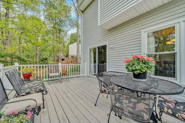 6640 Parkway DR, Roanoke, VA 24018