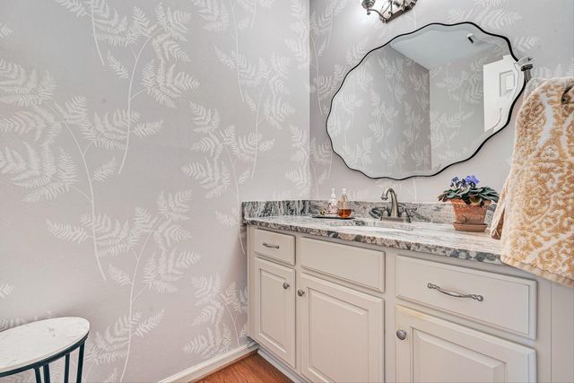 6640 Parkway DR, Roanoke, VA 24018
