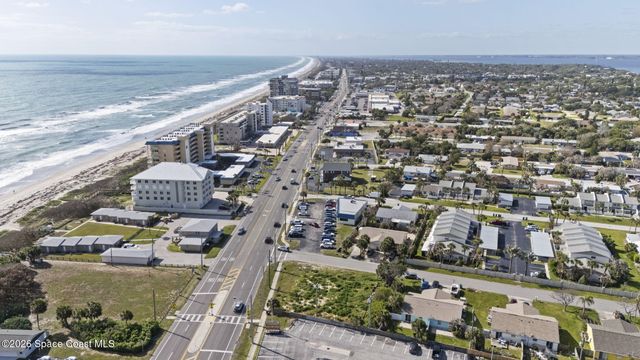 100 Flug Avenue, Indialantic, FL 32903