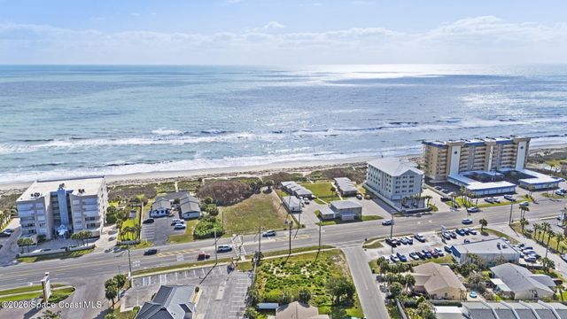 100 Flug Avenue, Indialantic, FL 32903