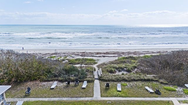 100 Flug Avenue, Indialantic, FL 32903
