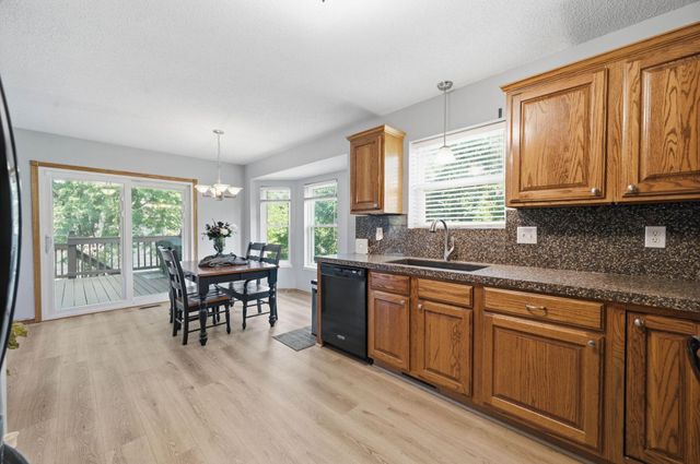 826 E Southcrest, Derby, KS 67037