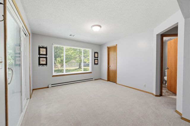826 E Southcrest, Derby, KS 67037