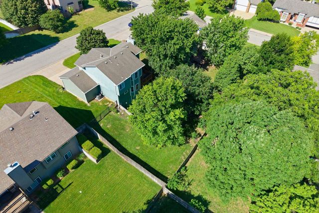 826 E Southcrest, Derby, KS 67037