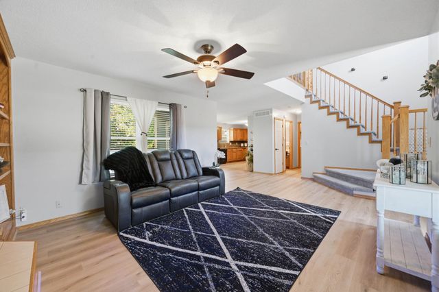 826 E Southcrest, Derby, KS 67037