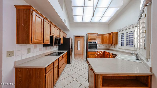 20020 N ASCOT Drive, Sun City West, AZ 85375