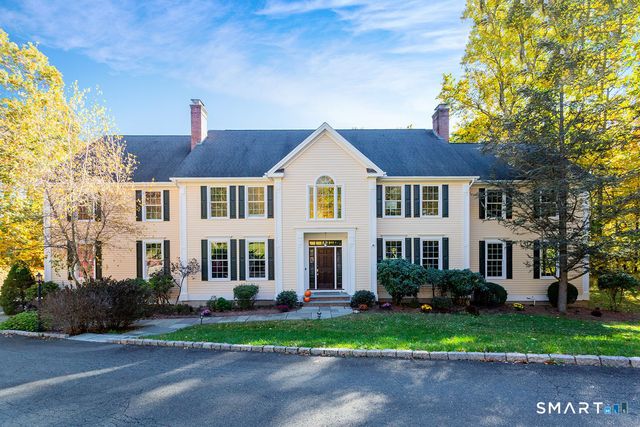 40 Magellan Lane, Easton, CT 06612