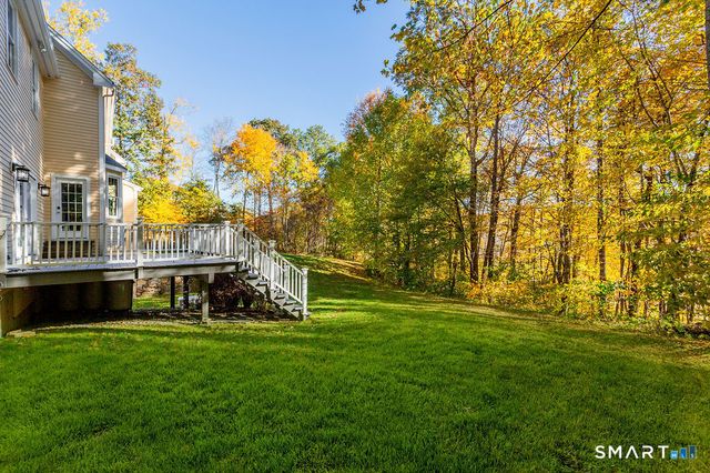 40 Magellan Lane, Easton, CT 06612