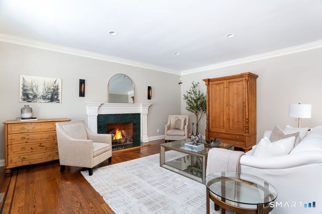 40 Magellan Lane, Easton, CT 06612