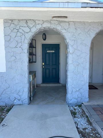 5605 SW 24th Avenue, Fort Lauderdale, FL 33312