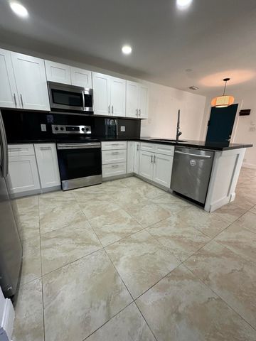 5605 SW 24th Avenue, Fort Lauderdale, FL 33312