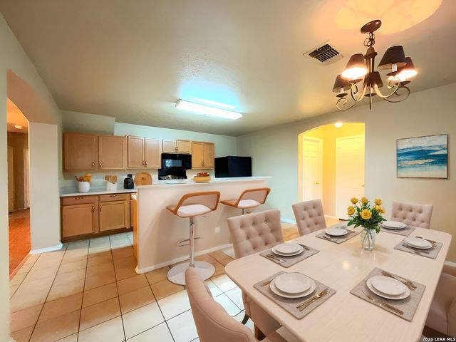 5530 Tomas Circle, San Antonio, TX 78240