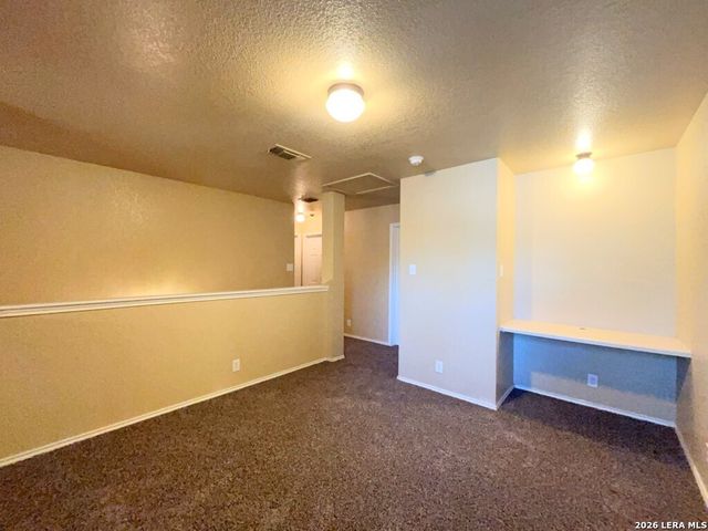 5530 Tomas Circle, San Antonio, TX 78240