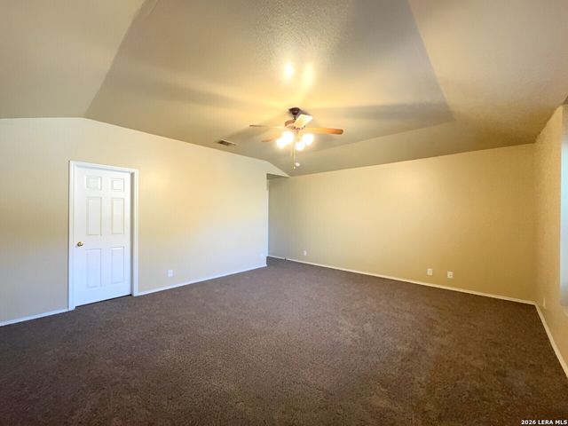 5530 Tomas Circle, San Antonio, TX 78240