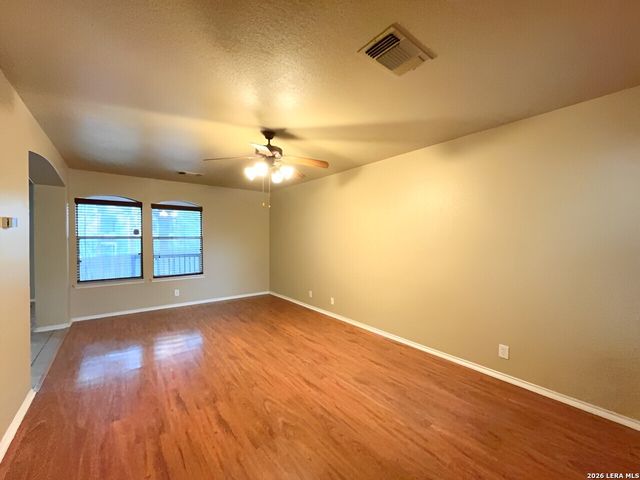 5530 Tomas Circle, San Antonio, TX 78240