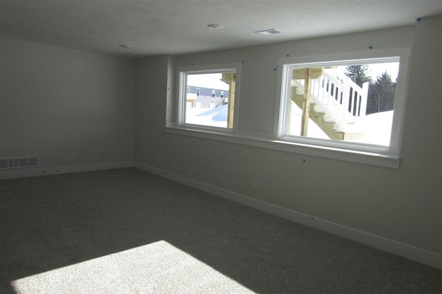 15706 Hawley Drive 50, Grand Haven, MI 49417