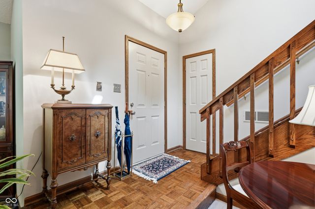9248 Golden Woods Drive, Indianapolis, IN 46268