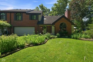 9248 Golden Woods Drive, Indianapolis, IN 46268