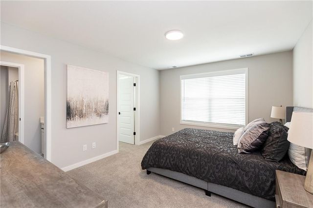 18601 Mohawk Lane, Overland Park, KS 66085