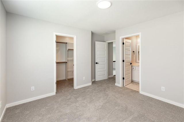 18601 Mohawk Lane, Overland Park, KS 66085