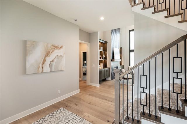 18601 Mohawk Lane, Overland Park, KS 66085