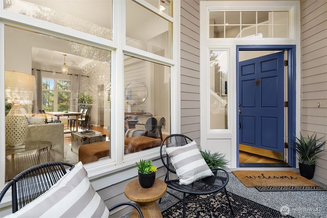 12242 Championship Circle, Mukilteo, WA 98275