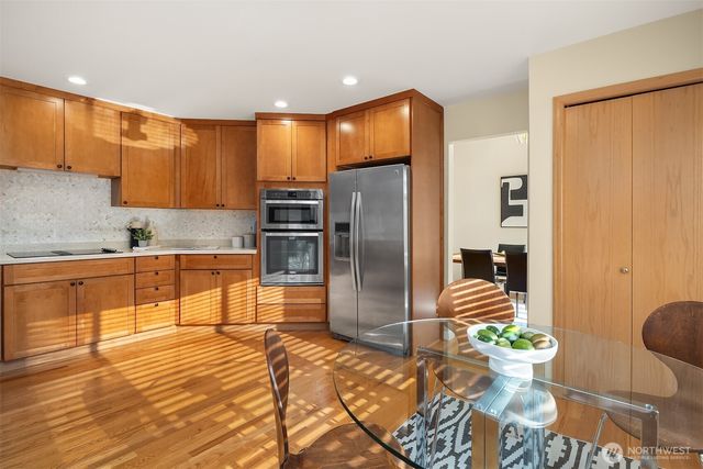 12242 Championship Circle, Mukilteo, WA 98275