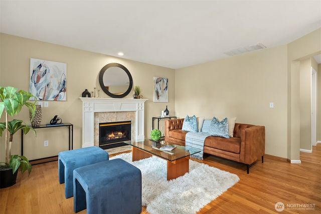 12242 Championship Circle, Mukilteo, WA 98275