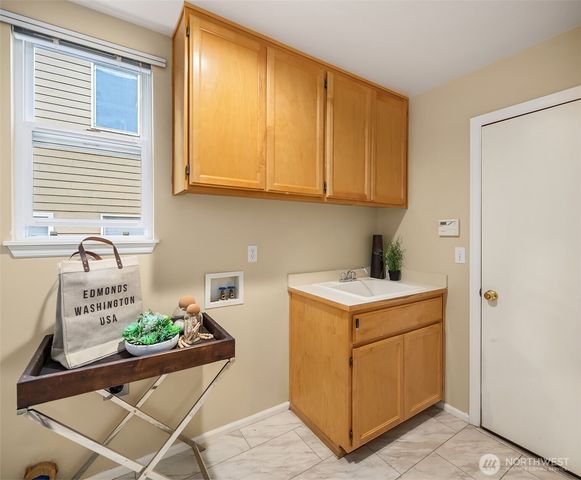 12242 Championship Circle, Mukilteo, WA 98275