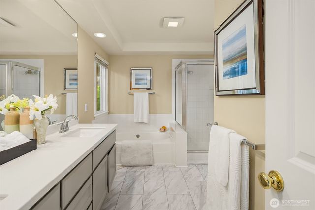 12242 Championship Circle, Mukilteo, WA 98275
