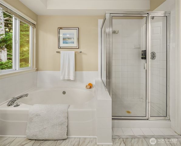 12242 Championship Circle, Mukilteo, WA 98275