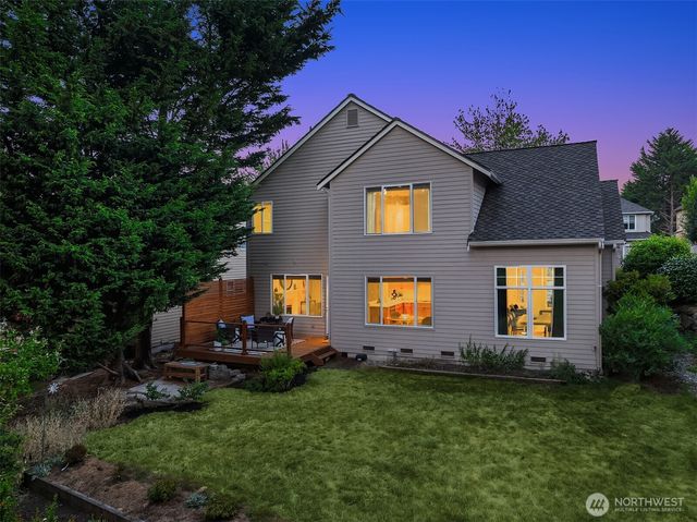 12242 Championship Circle, Mukilteo, WA 98275