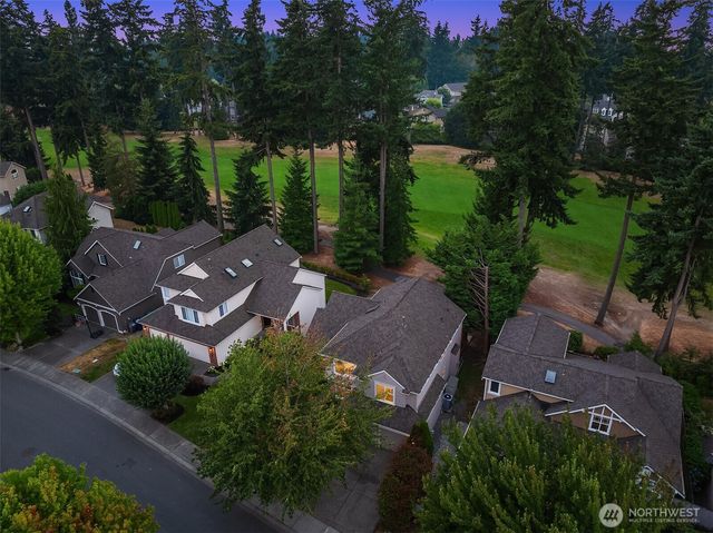 12242 Championship Circle, Mukilteo, WA 98275