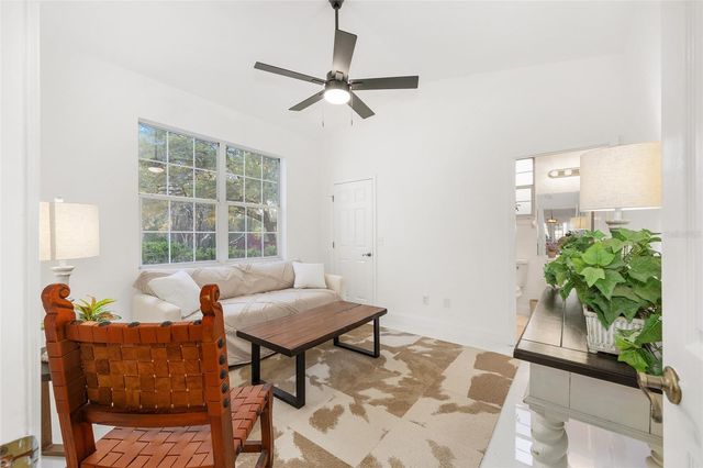 10043 SW 202ND CIRCLE, Dunnellon, FL 34431