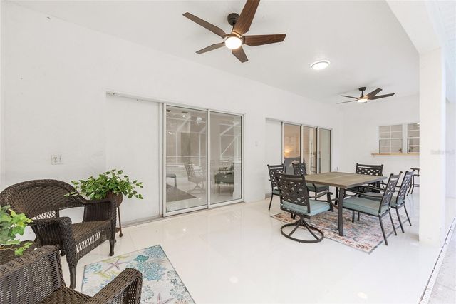 10043 SW 202ND CIRCLE, Dunnellon, FL 34431