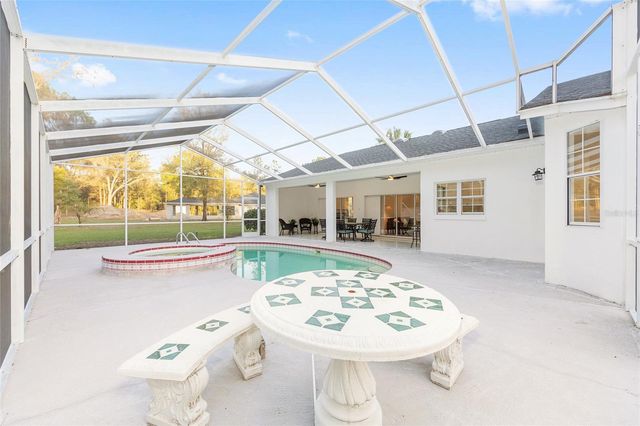 10043 SW 202ND CIRCLE, Dunnellon, FL 34431