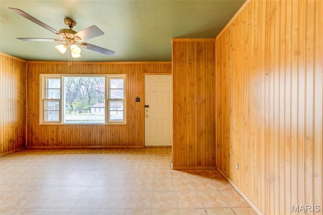 38 Marie Drive, St Charles, MO 63301