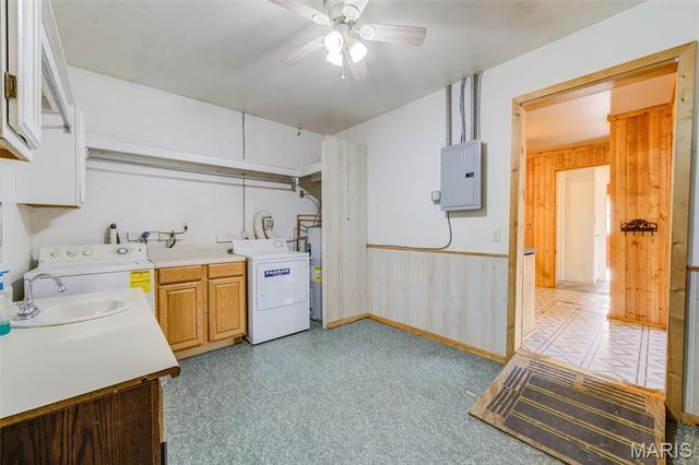 38 Marie Drive, St Charles, MO 63301