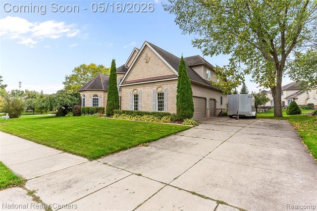 2077 Applebrook Drive, Commerce Twp, MI 48382