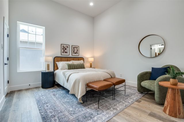 631 N Tyler Street 302, Dallas, TX 75208